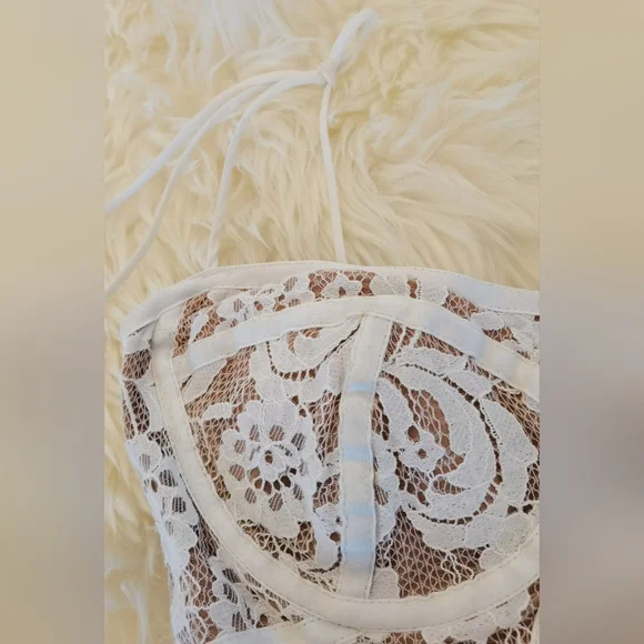 FOR LOVE & LEMONS TATI LACE CORSET DRESS ๐ค - Picture 7 of 13